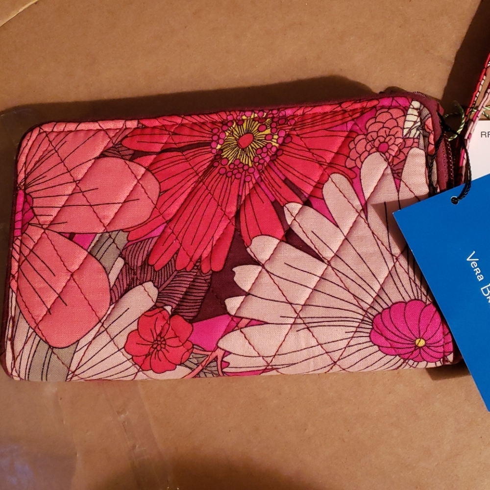 Vera Bradley Wristlet